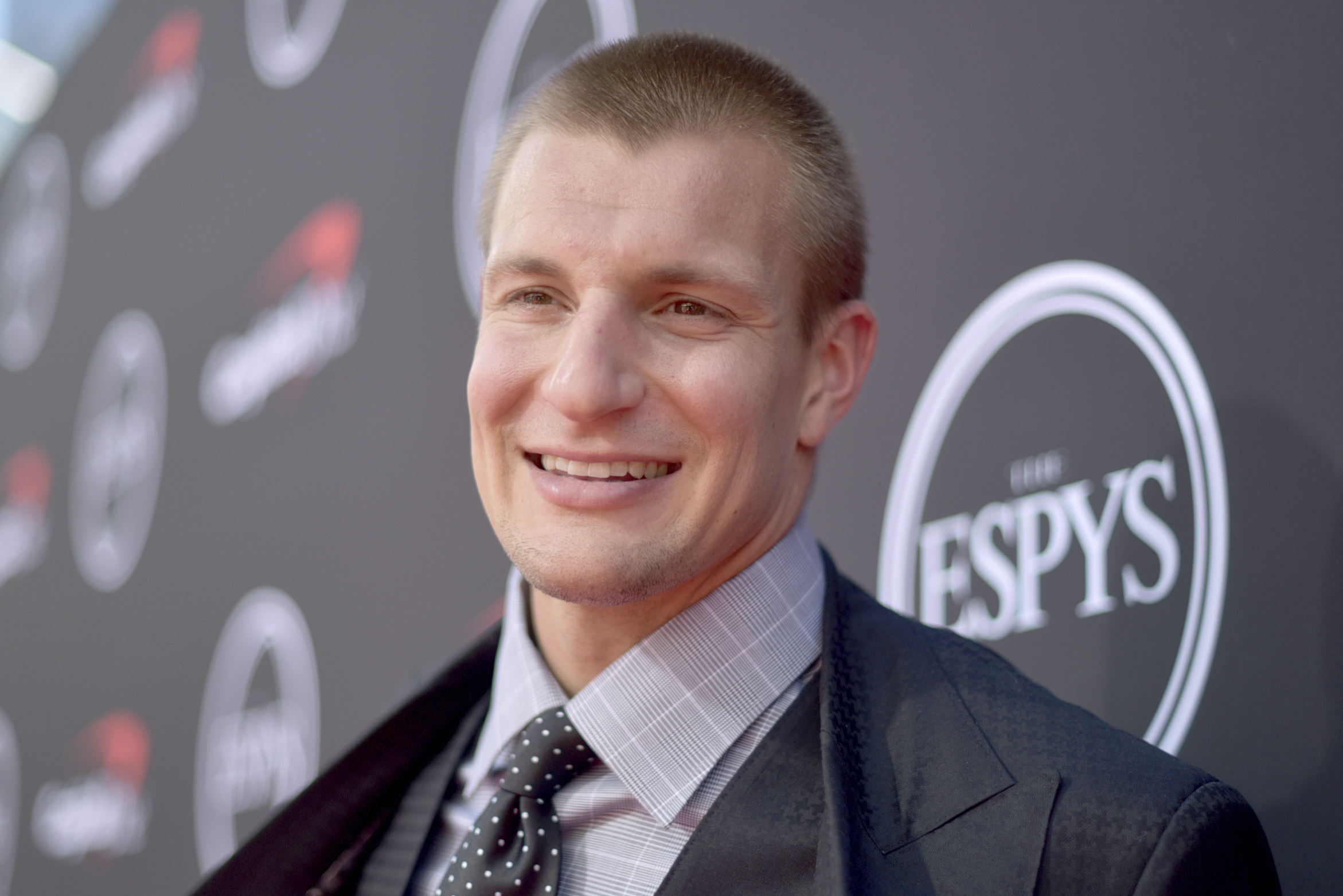 Ex-New England Patriots Star Rob Gronkowski Unretiring? Only One Team Could  Lure Him Back - Sports Illustrated New England Patriots News, Analysis and  More