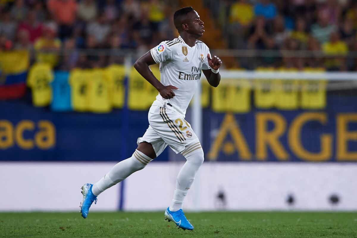 Vinicius Junior Says Adapting Position for Eden Hazard ...
