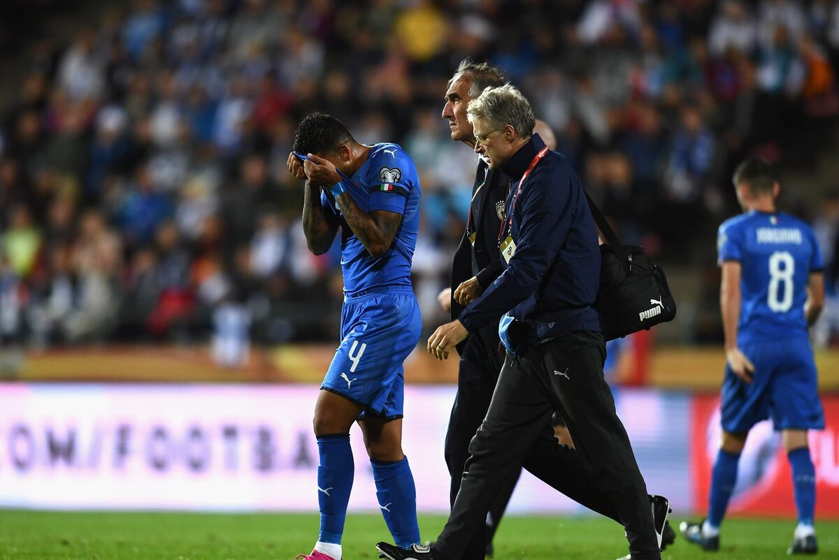 Emerson Palmieri Injury 'Nothing Serious,' Says Italy ...