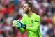 SOUTHAMPTON, ENGLAND - AUGUST 31: David De Gea of Manchester United gives his team instructions during the Premier League match between Southampton FC and Manchester United at St Mary's Stadium on August 31, 2019 in Southampton, United Kingdom. (Photo by Steve Bardens/Getty Images)