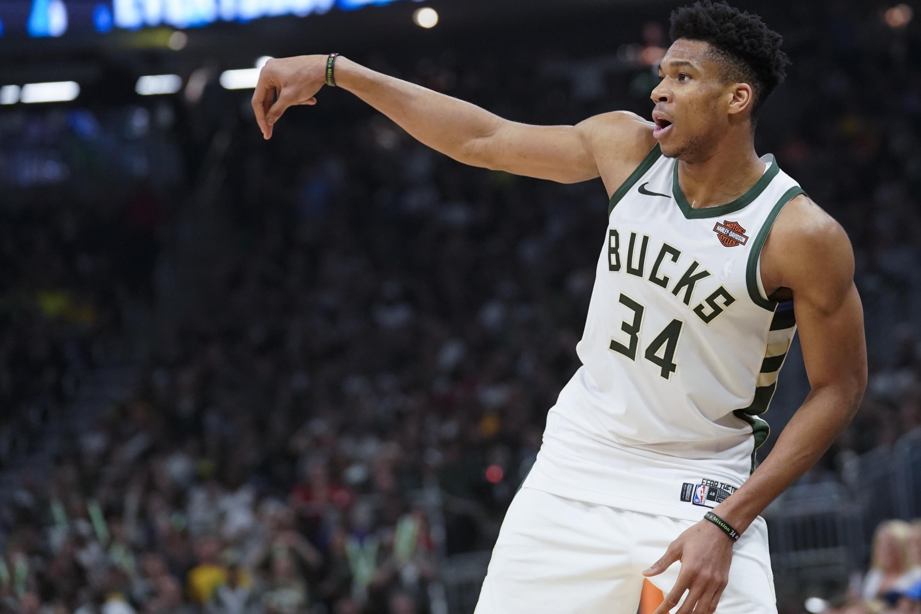 Bucks GM Says Giannis Antetokounmpo Will Be Offered ...