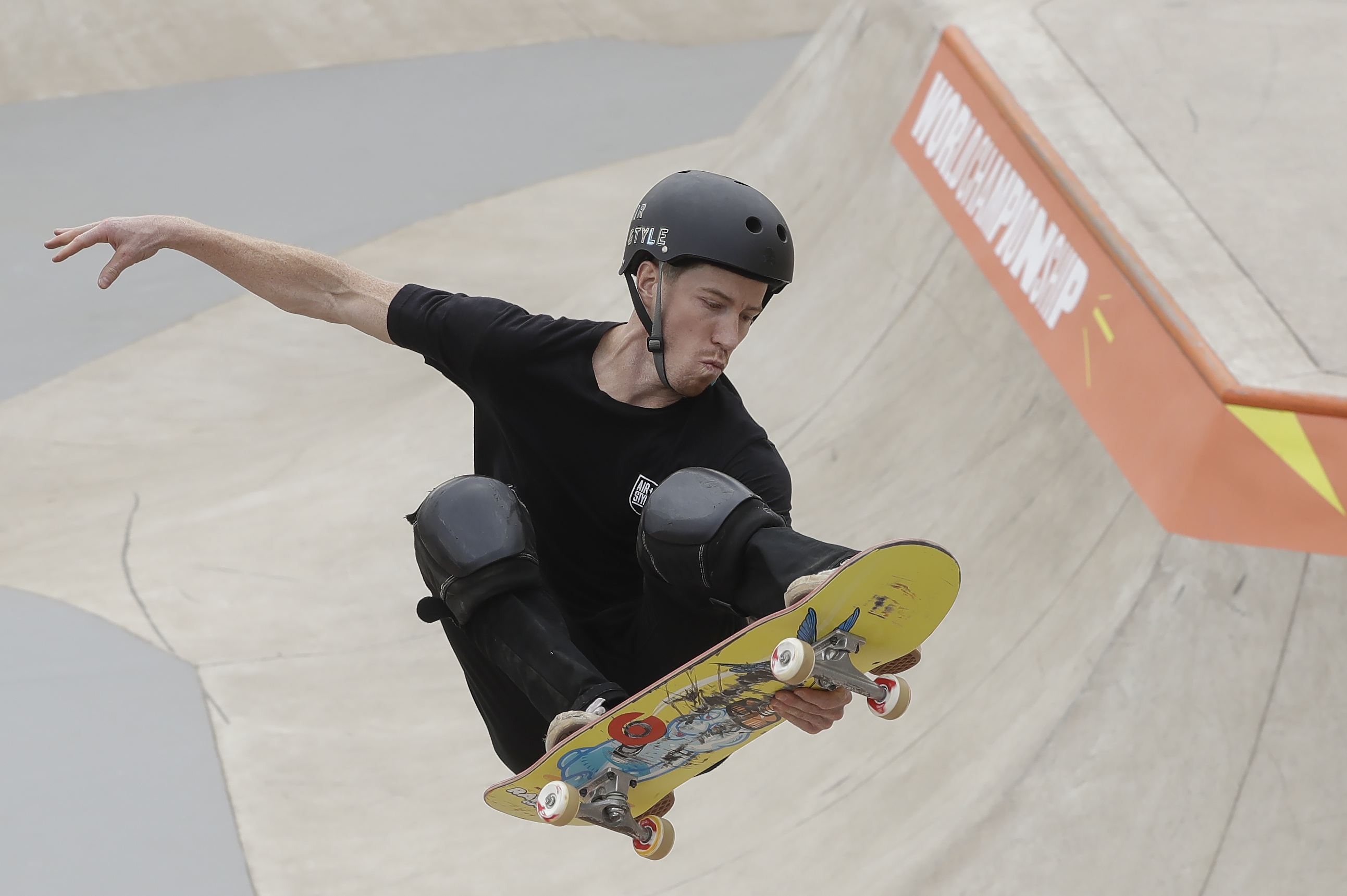 How to Use ground shaping in Shaun White Skateboarding