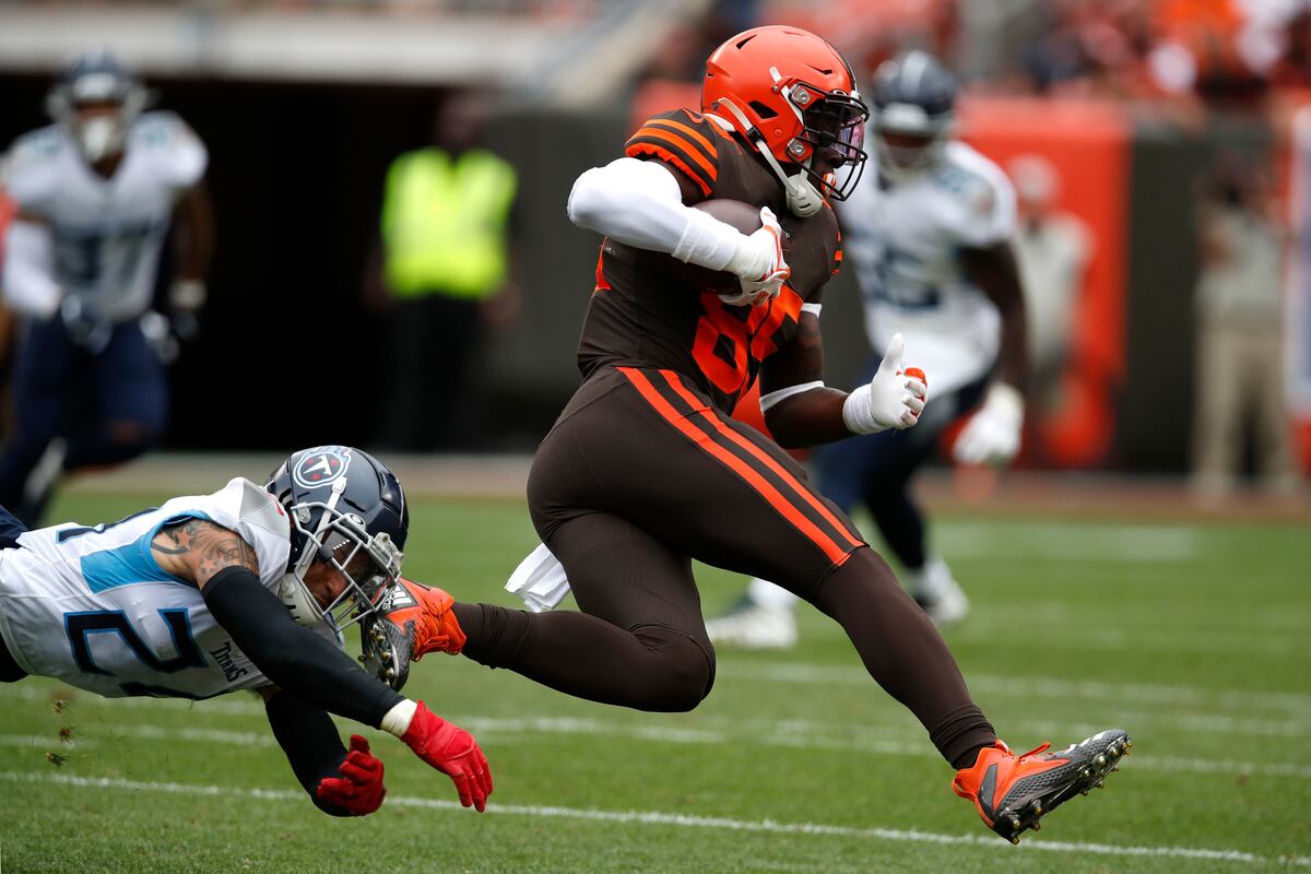 browns-rumors-david-njoku-could-require-surgery-on-wrist-injury-news