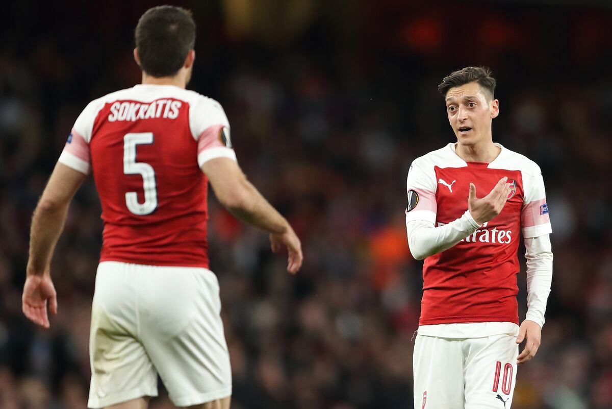 Unai Emery: Mesut Ozil and Sokratis Rested for Frankfurt Europa League Match