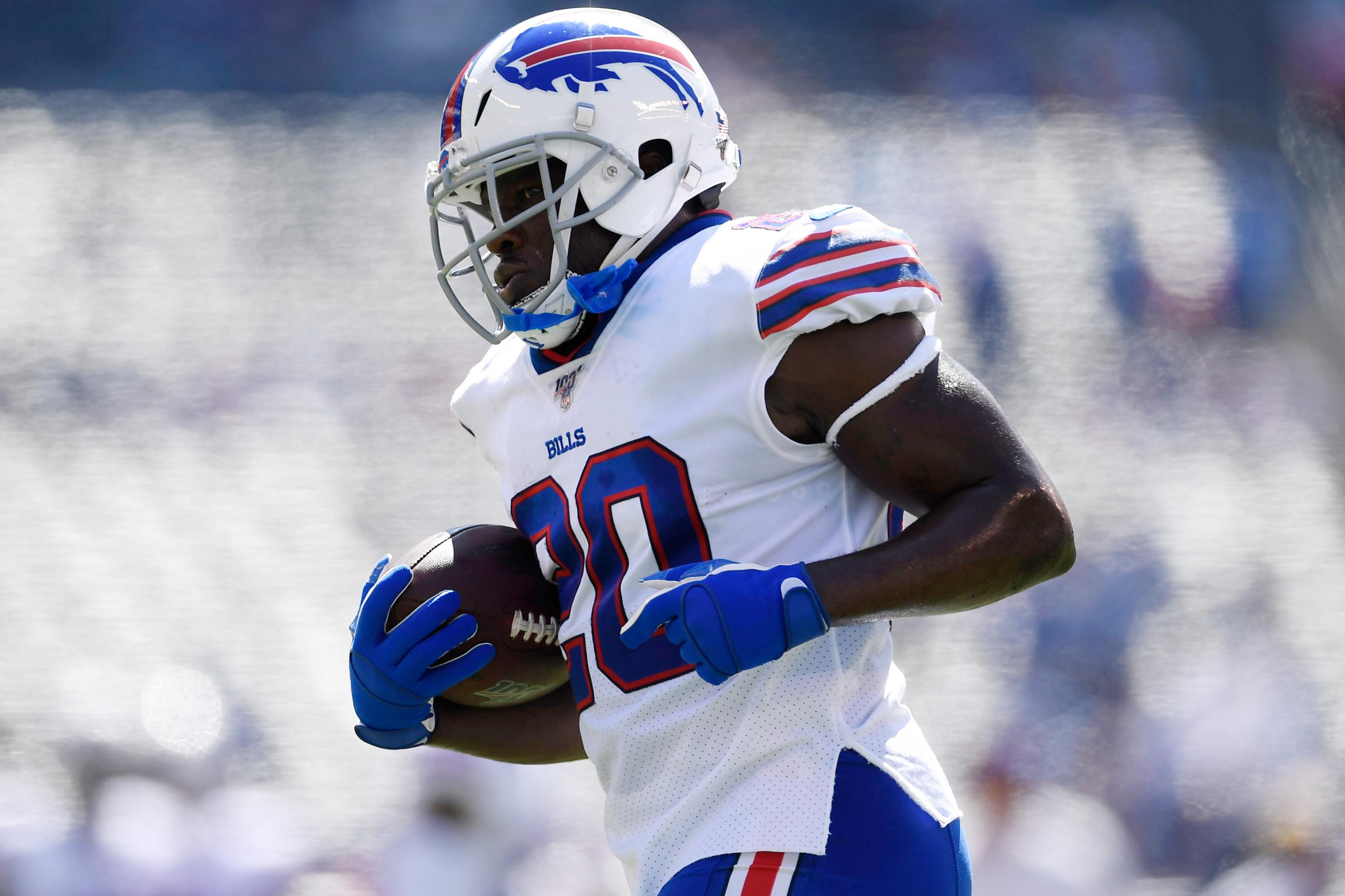 Buffalo Bills running back Frank Gore #20 during an NFL football