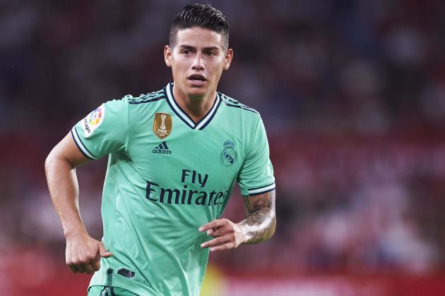 SEVILLE, SPAIN - SEPTEMBER 22: James Rodriguez of Real Madrid CF looks on during the Liga match between Sevilla FC and Real Madrid CF at Estadio Ramon Sanchez Pizjuan on September 22, 2019 in Seville, Spain. (Photo by Aitor Alcalde/Getty Images)
