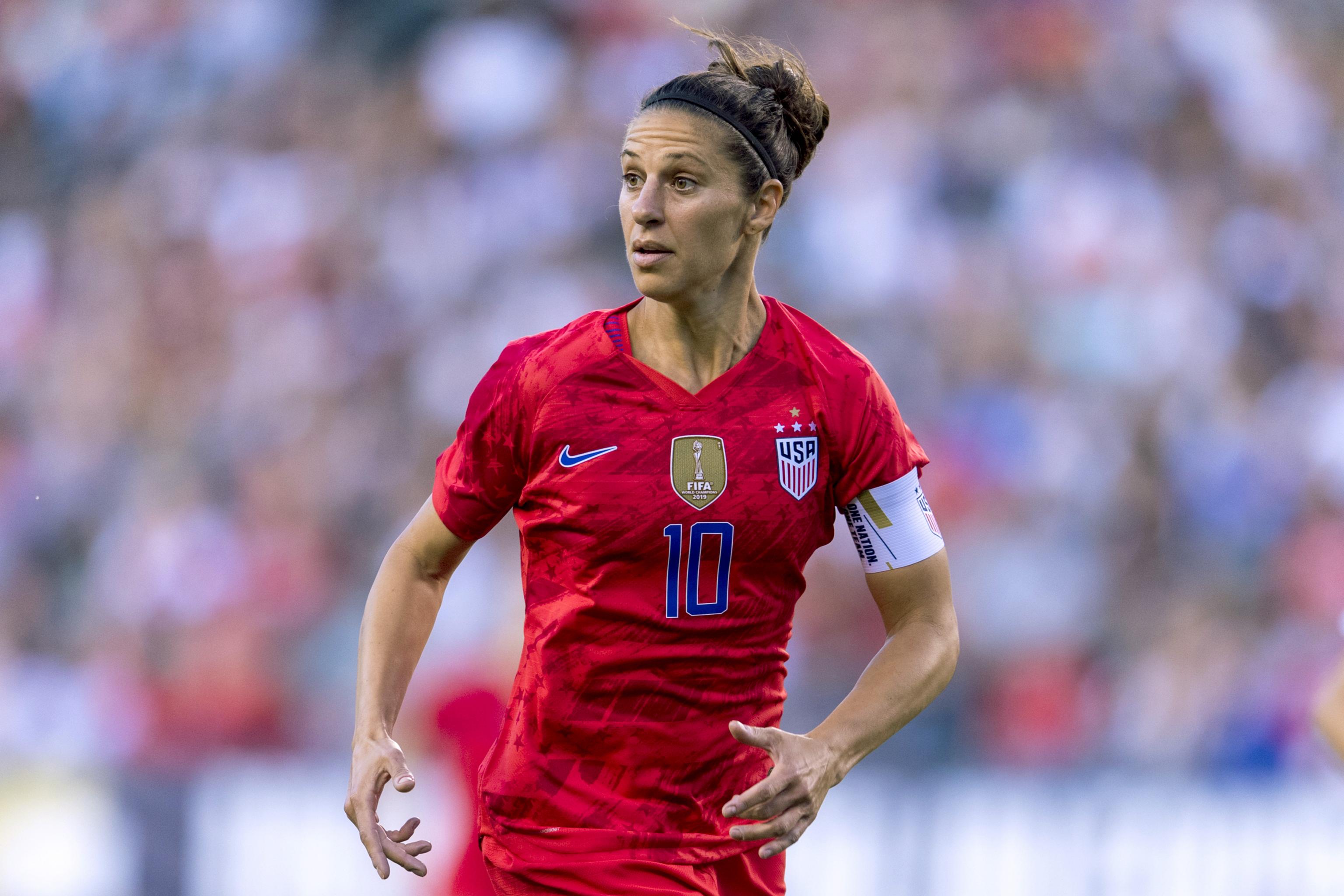 Carli Lloyd 'seriously considering' NFL offer to kick field goals