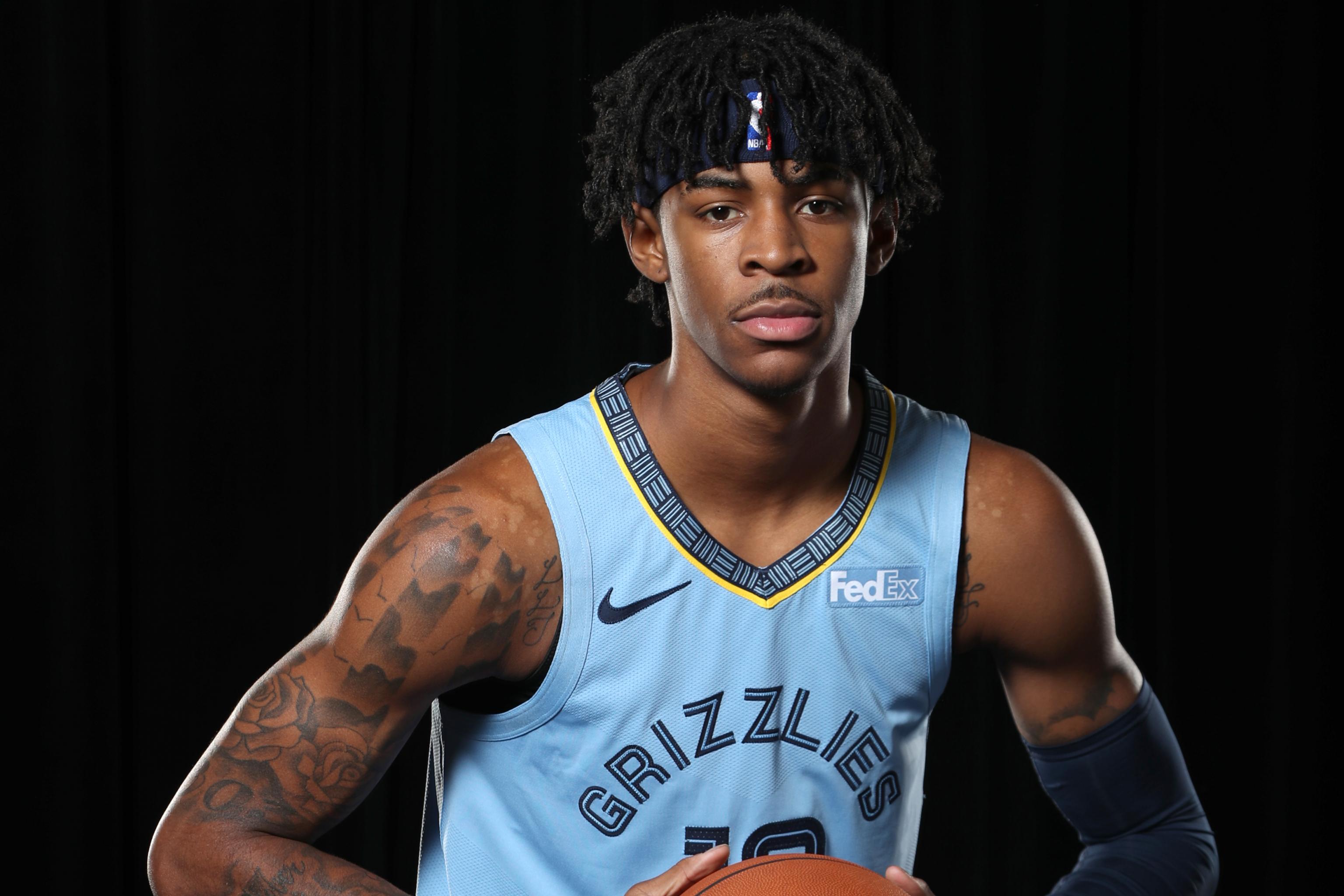 Ja Morant's Blue Hair: A Symbol of Confidence and Individuality - wide 10