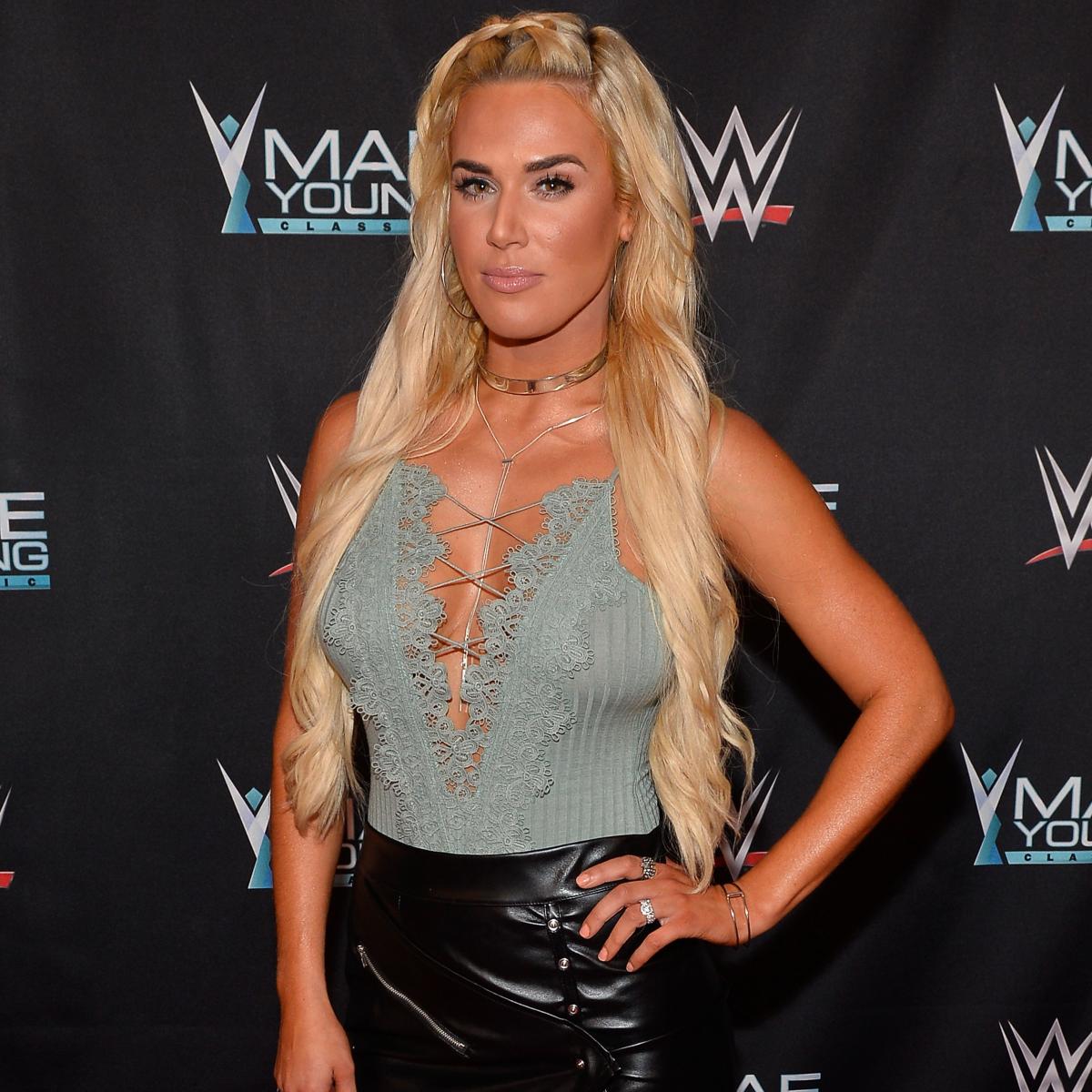 1200px x 1200px - Lana Update, Elias Injury Return, Edge Leaves E&C Podcast in the WWE  Roundup | News, Scores, Highlights, Stats, and Rumors | Bleacher Report