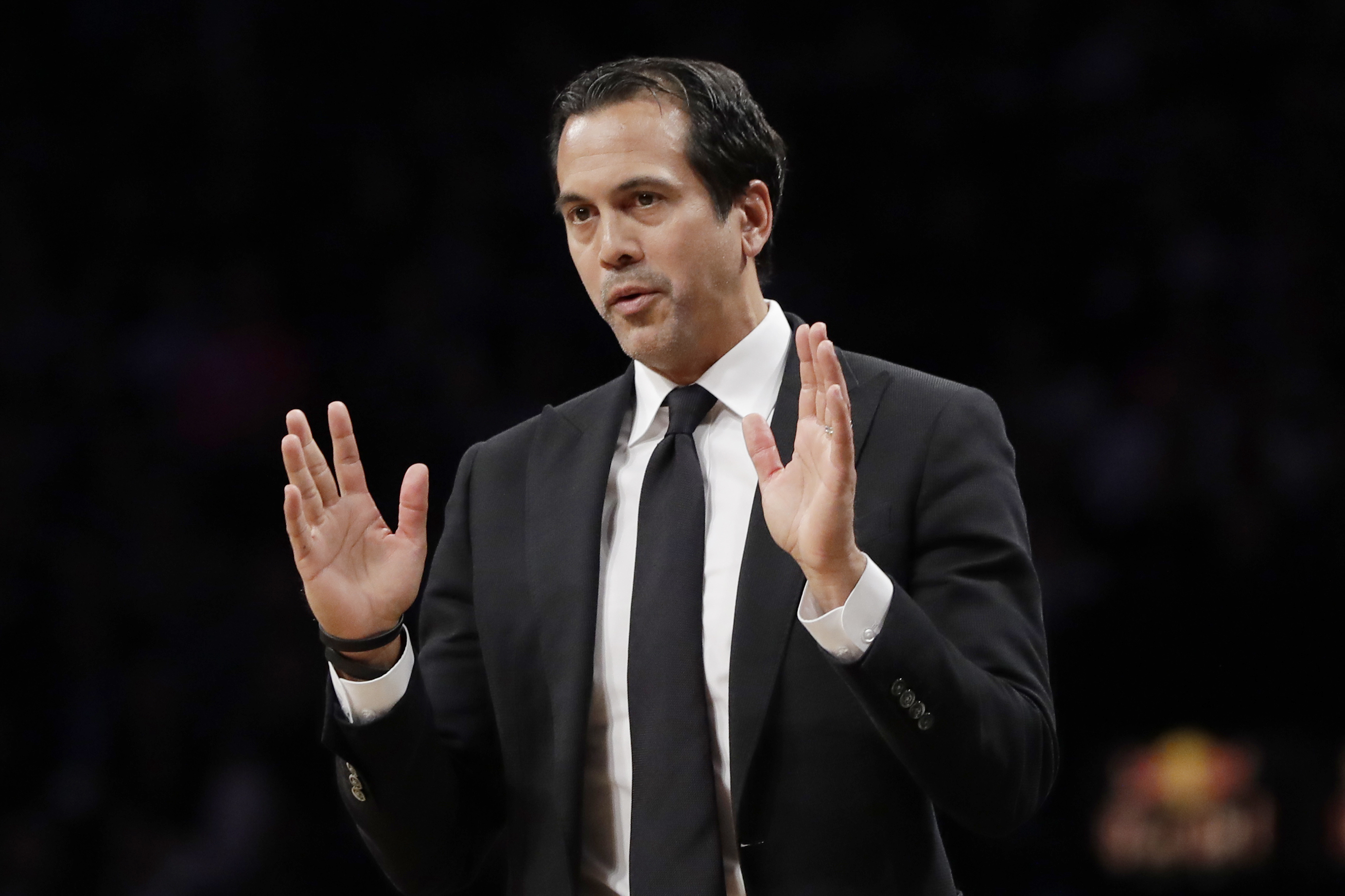 Erik Spoelstra Heat Reportedly Agree To 4 Year Contract Extension Bleacher Report Latest News Videos And Highlights