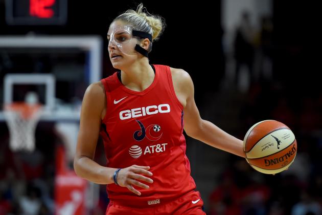 WASHINGTON, DC - SEPTEMBER 29: Elena Delle Donne #11 of the Washington Mystics dribbles against the Connecticut Sun during the second half of WNBA Finals Game One at St Elizabeths East Entertainment & Sports Arena on September 29, 2019 in Washington, DC. NOTE TO USER: User expressly acknowledges and agrees that, by downloading and or using this photograph, User is consenting to the terms and conditions of the Getty Images License Agreement. (Photo by Will Newton/Getty Images)