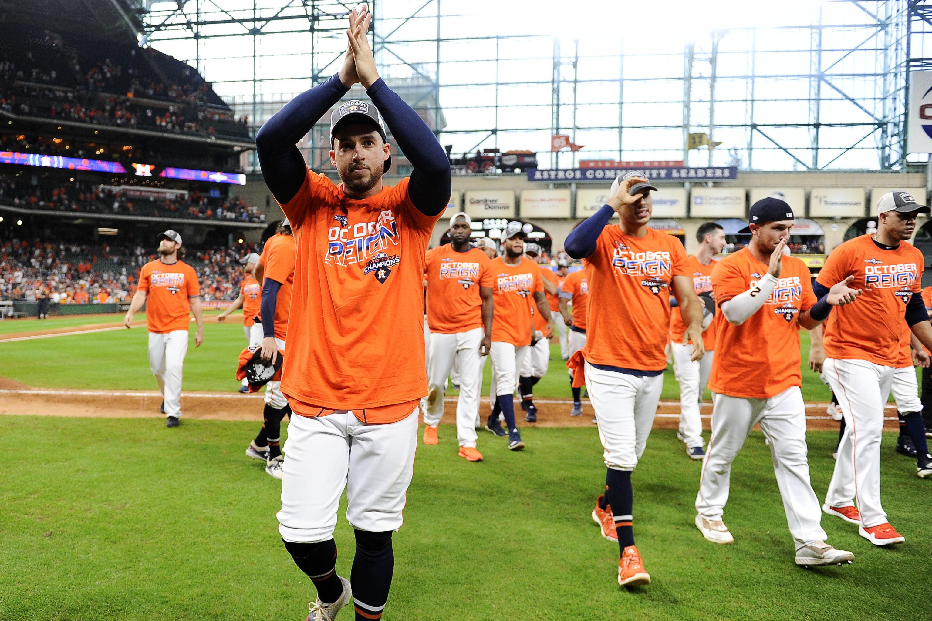 Astros fans defend Mattress Mack after World Series no-hitter