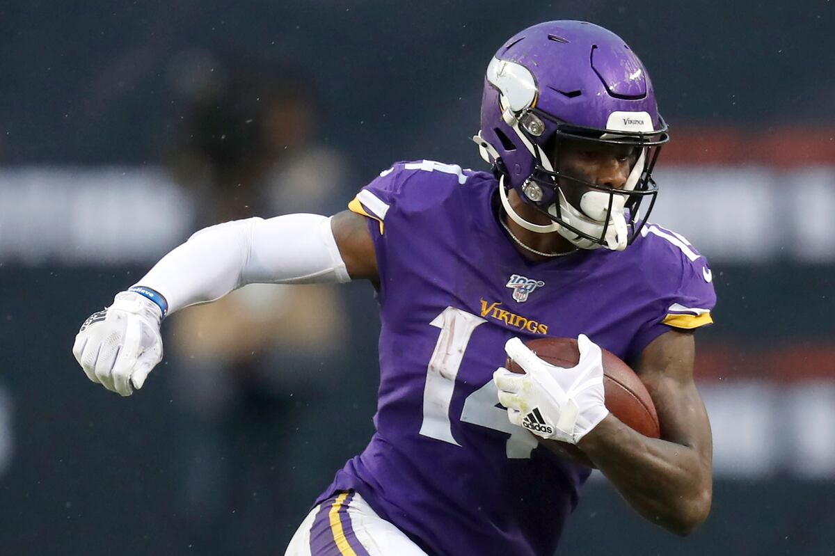 Stefon Diggs Trade Rumors: Vikings Won't Deal WR Despite Teams Calling