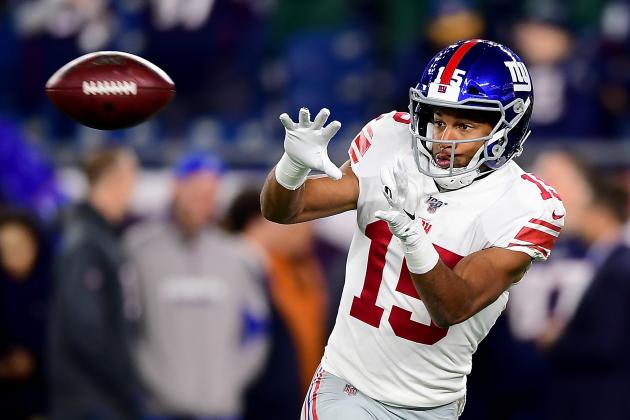 FOXBOROUGH, MASSACHUSETTS - OCTOBER 10: Golden Tate #15 of the New York Giants warms up prior to the game against the New England Patriots at Gillette Stadium on October 10, 2019 in Foxborough, Massachusetts. (Photo by Billie Weiss/Getty Images)