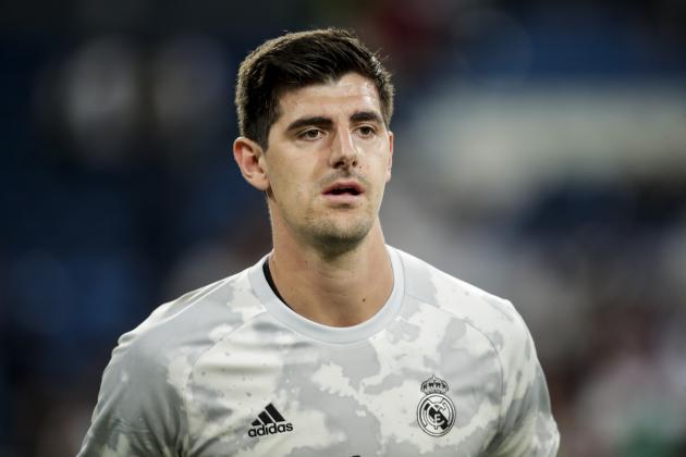 MADRID, SPAIN - SEPTEMBER 25: Thibaut Courtois of Real Madrid during the La Liga Santander  match between Real Madrid v Osasuna at the Santiago Bernabeu on September 25, 2019 in Madrid Spain (Photo by David S. Bustamante/Soccrates/Getty Images)