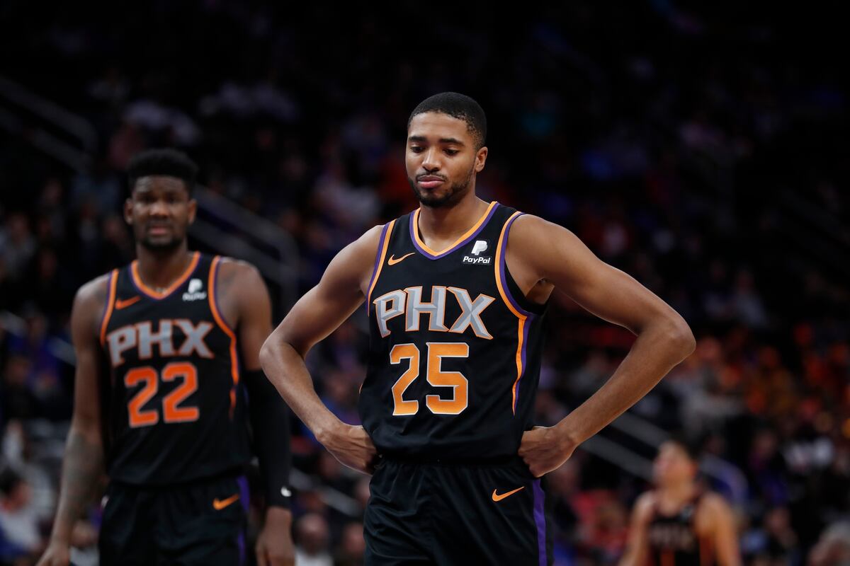 Report Suns Pick Up Deandre Ayton S Mikal Bridges 3rd Year Contract Options Bleacher Report Latest News Videos And Highlights