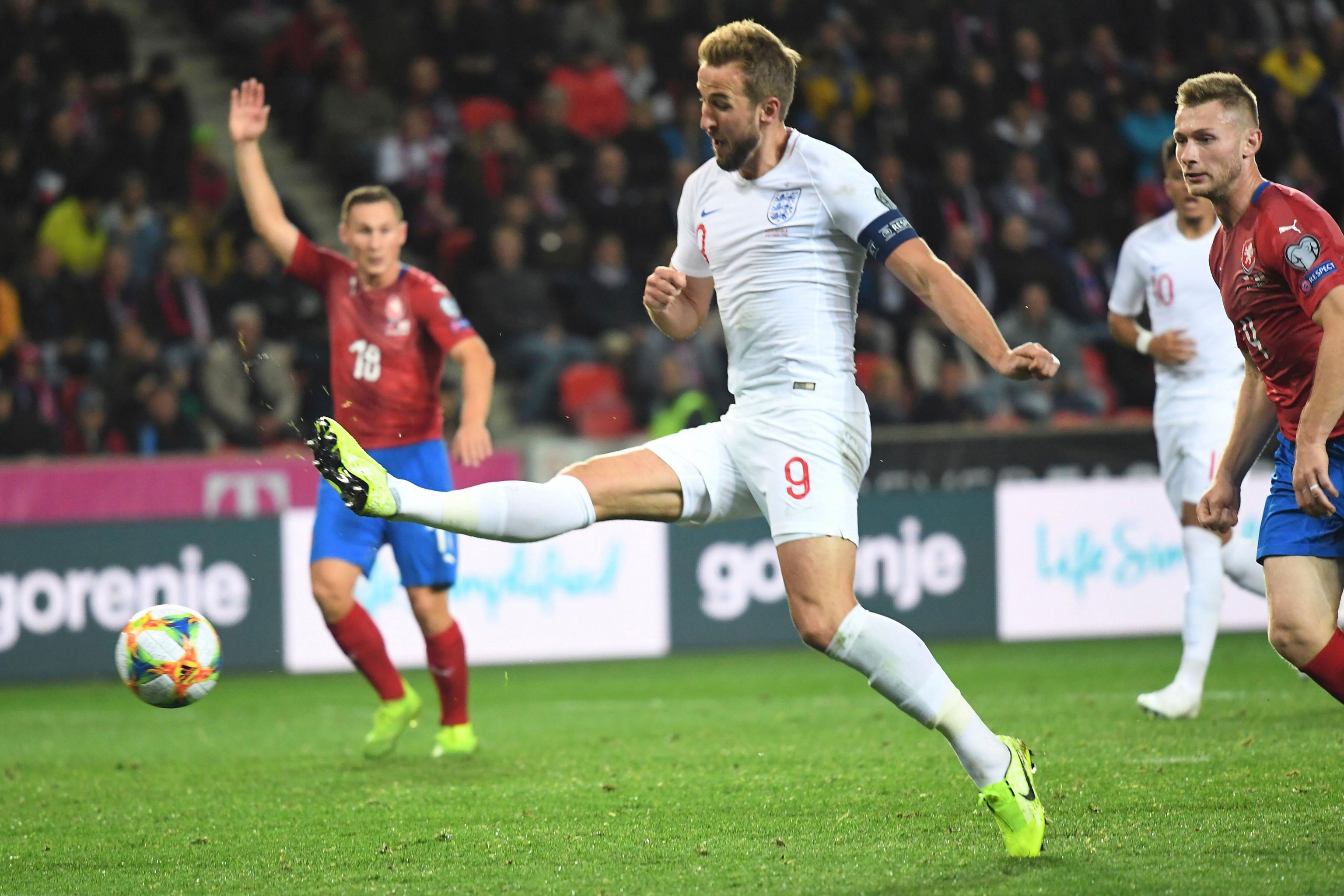 Czech Republic Beat Harry Kane, England 2-1 in Euro 2020 Qualifier |  Bleacher Report | Latest News, Videos and Highlights