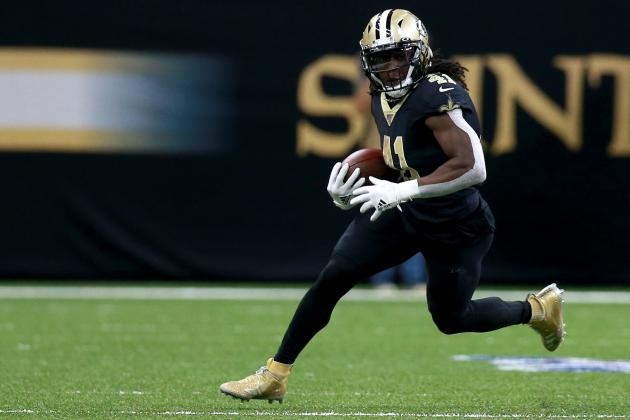 NEW ORLEANS, LOUISIANA - OCTOBER 06: Alvin Kamara #41 of the New Orleans Saints in action during a NFL game against the Tampa Bay Buccaneers at the Mercedes Benz Superdome on October 06, 2019 in New Orleans, Louisiana. (Photo by Sean Gardner/Getty Images)