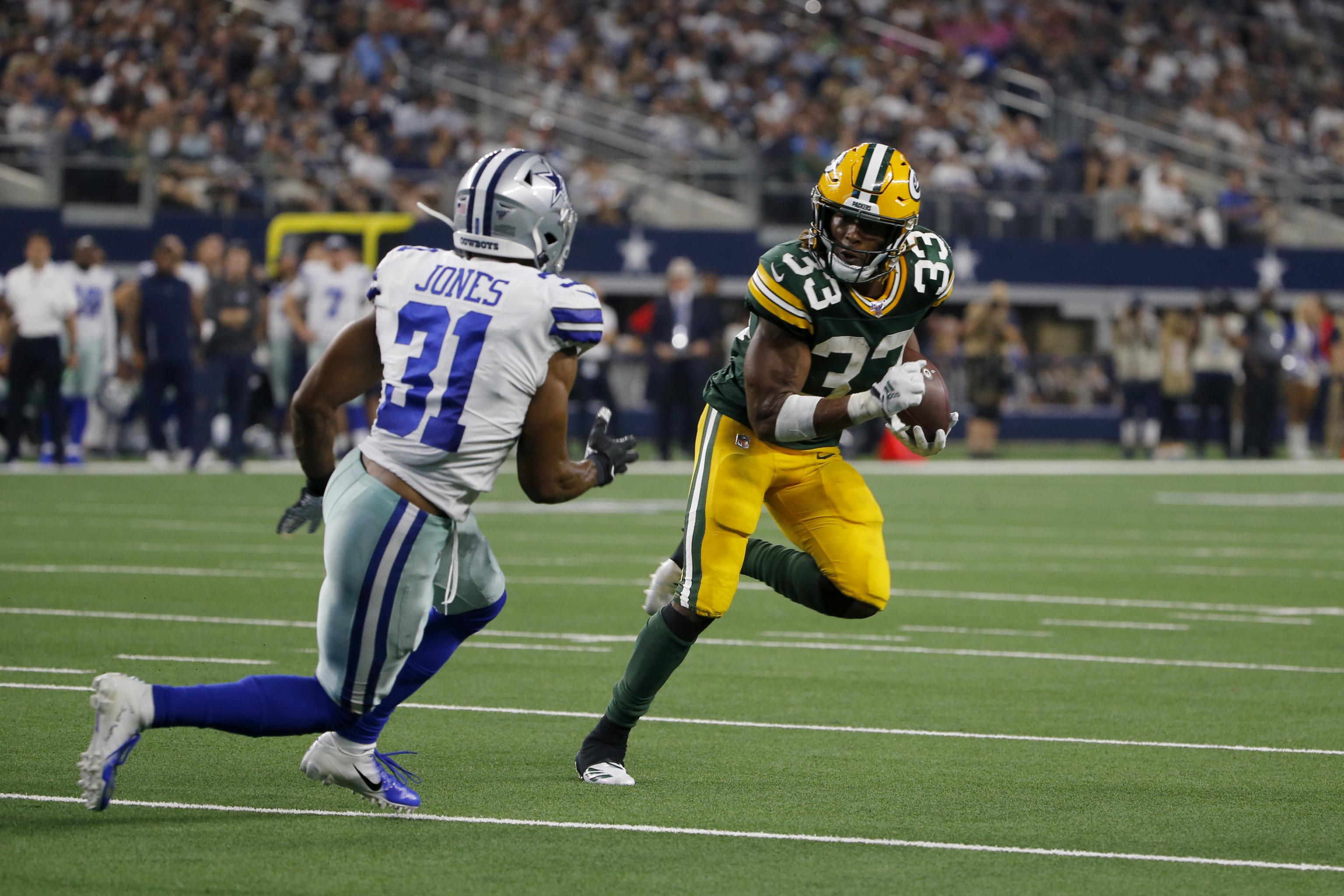 Packers' Aaron Jones fined $10,527 for taunting Cowboys' Byron Jones - ESPN