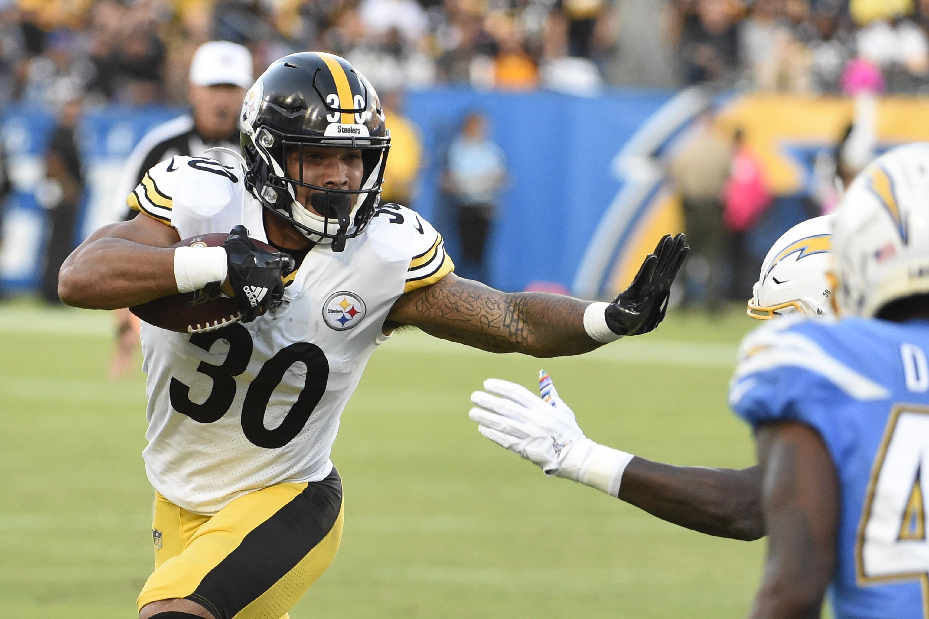 Los Angeles Chargers 17-24 Pittsburgh Steelers: James Conner's