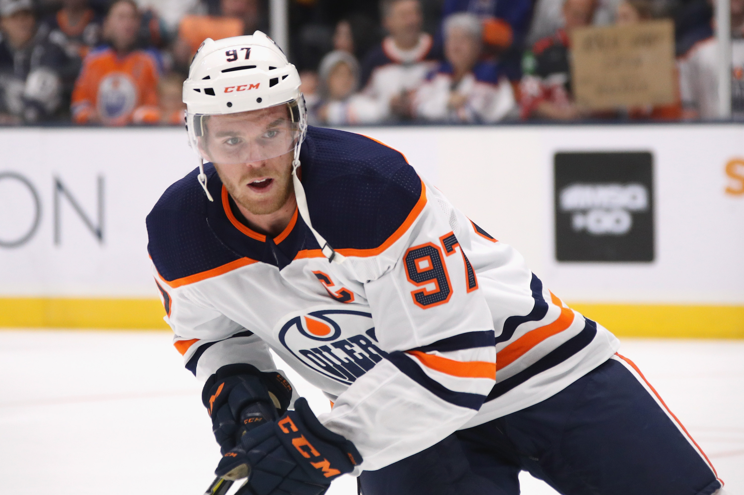 Oilers' Connor McDavid Opted Against Surgery in 2019 ...