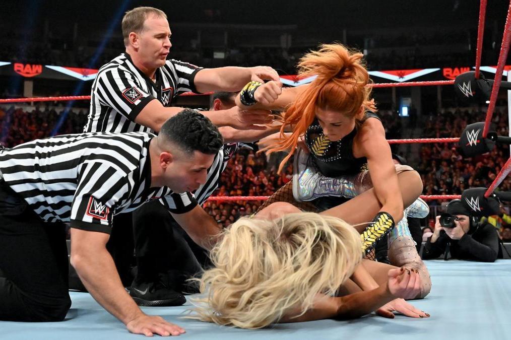 Wwe Raw Results Winners Grades Reaction And Highlights From October 14 Bleacher Report Latest News Videos And Highlights
