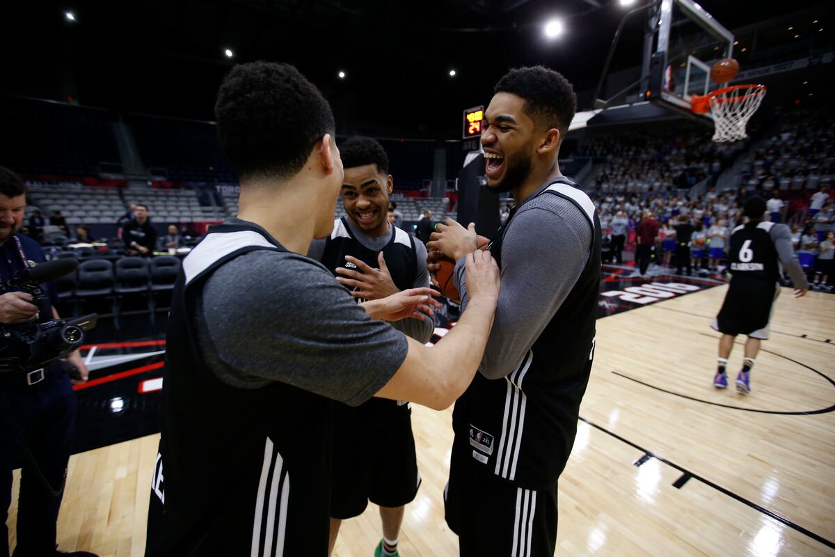 Warriors D Angelo Russell Hints At Future Super Team With Kat