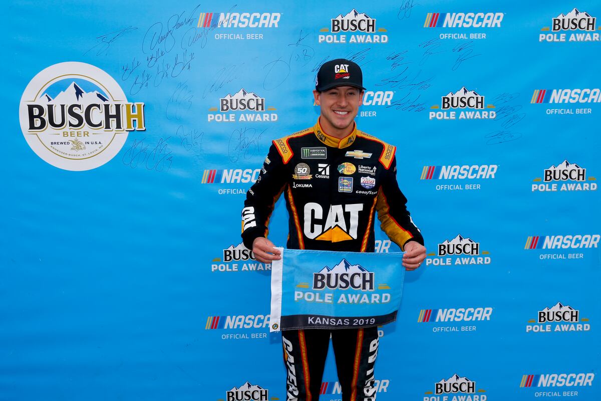 Nascar At Kansas 2019 Qualifying Results Daniel Hemric Wins 1st Pole Of Career Bleacher Report Latest News Videos And Highlights