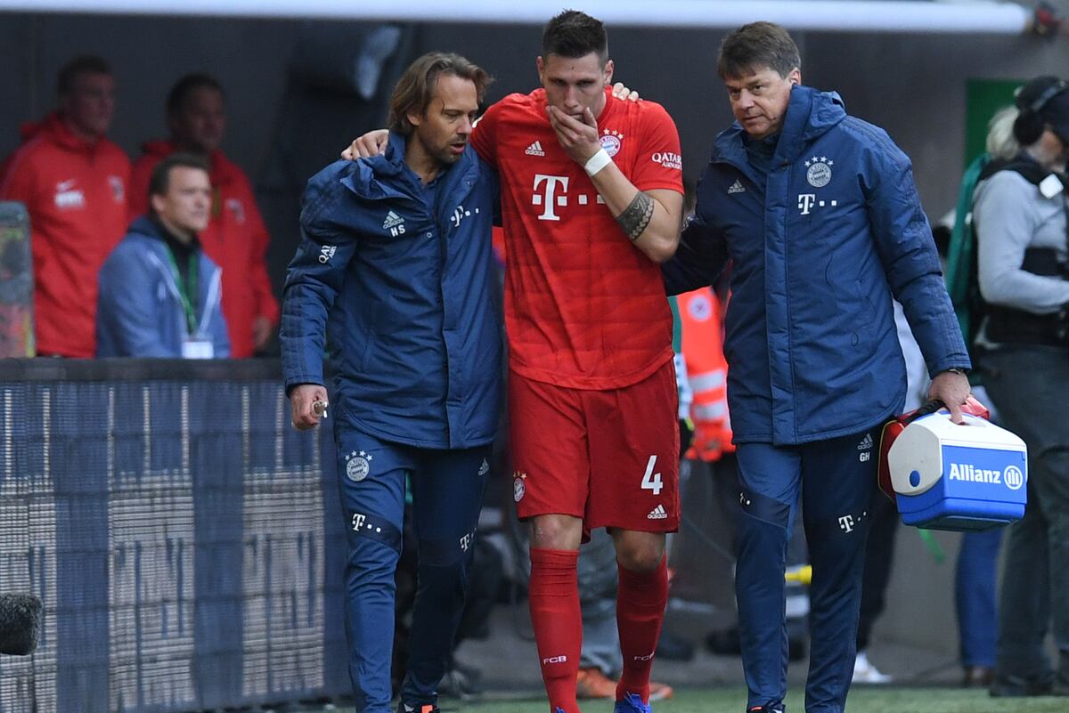 Sule Set Bayern Munich Defender Niklas Sule Set for Knee Surgery After Tearing ...