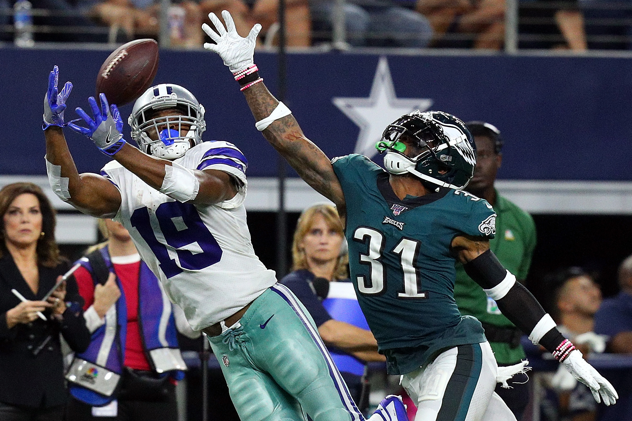 Recap: Cowboys Dominate Eagles, Win 37-10