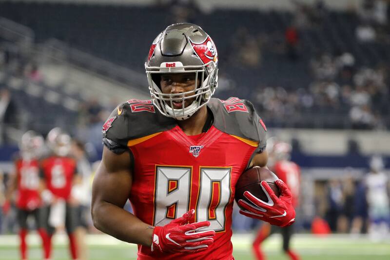 Nfl Rumors Latest On Possible O J Howard Trade Ers Receiver Nfl Rumors Latest On Possible O J Howard Trade Ers Receiver