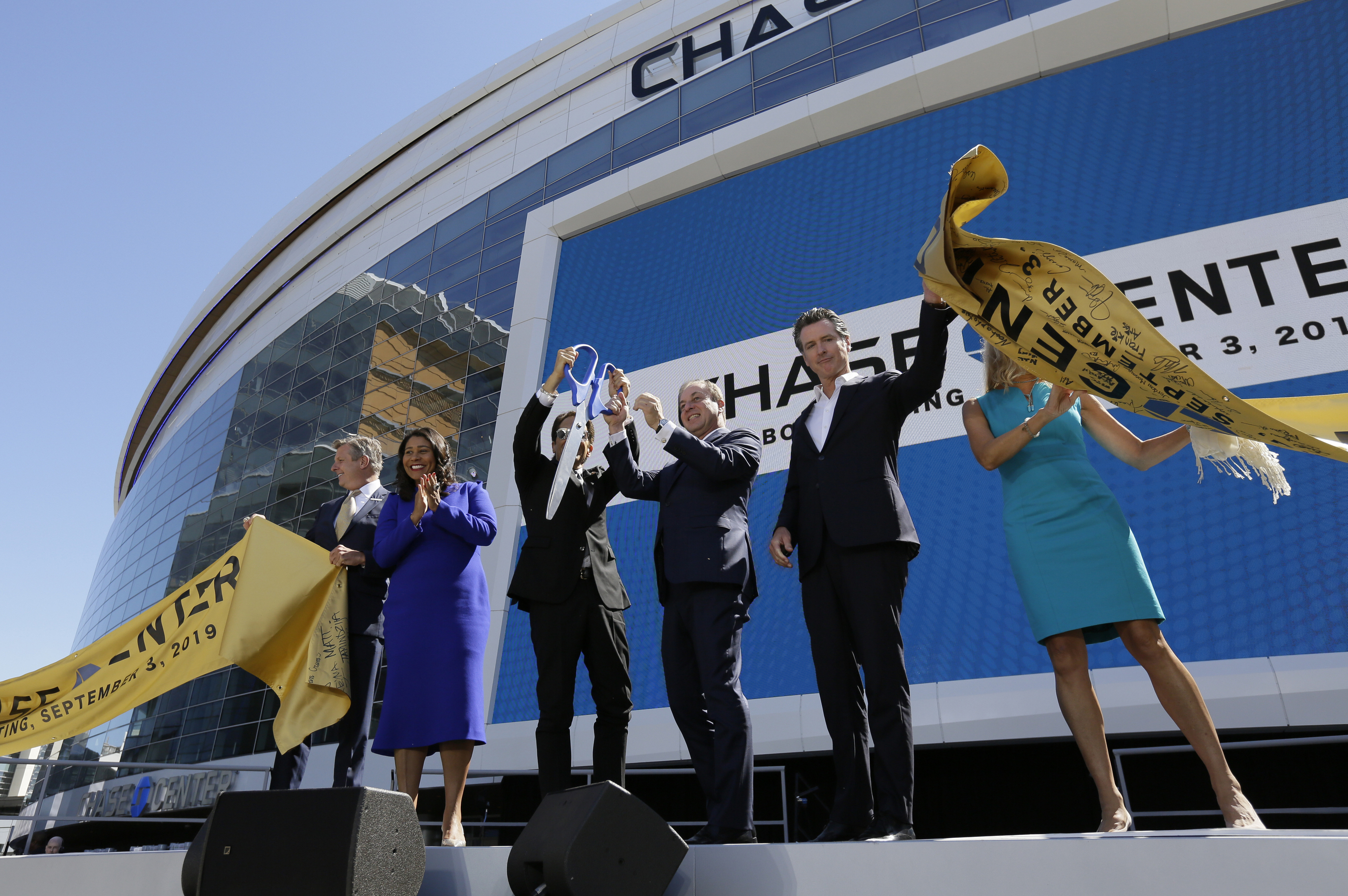 Report: In new Chase Center, Warriors will take in $700 million in
