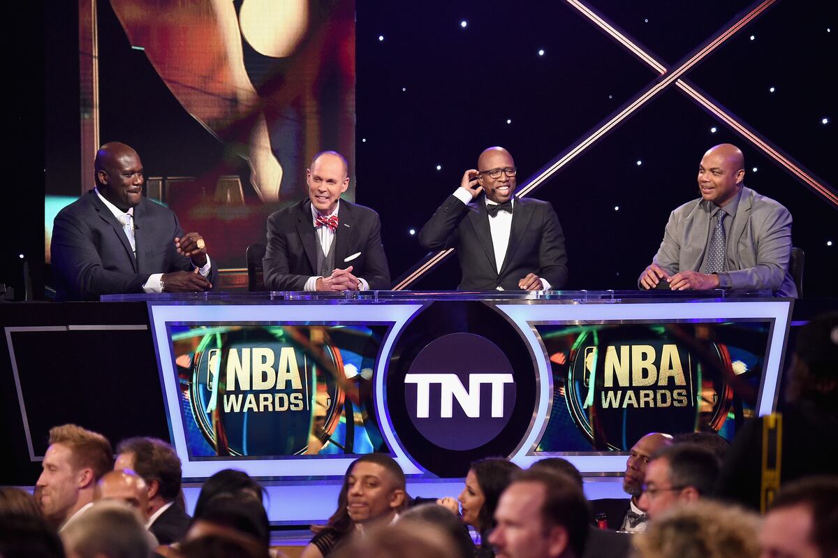 Shaq's Sister Ayesha Harrison-Jex, Who Died of Cancer, Honored by Inside the NBA | News, Scores