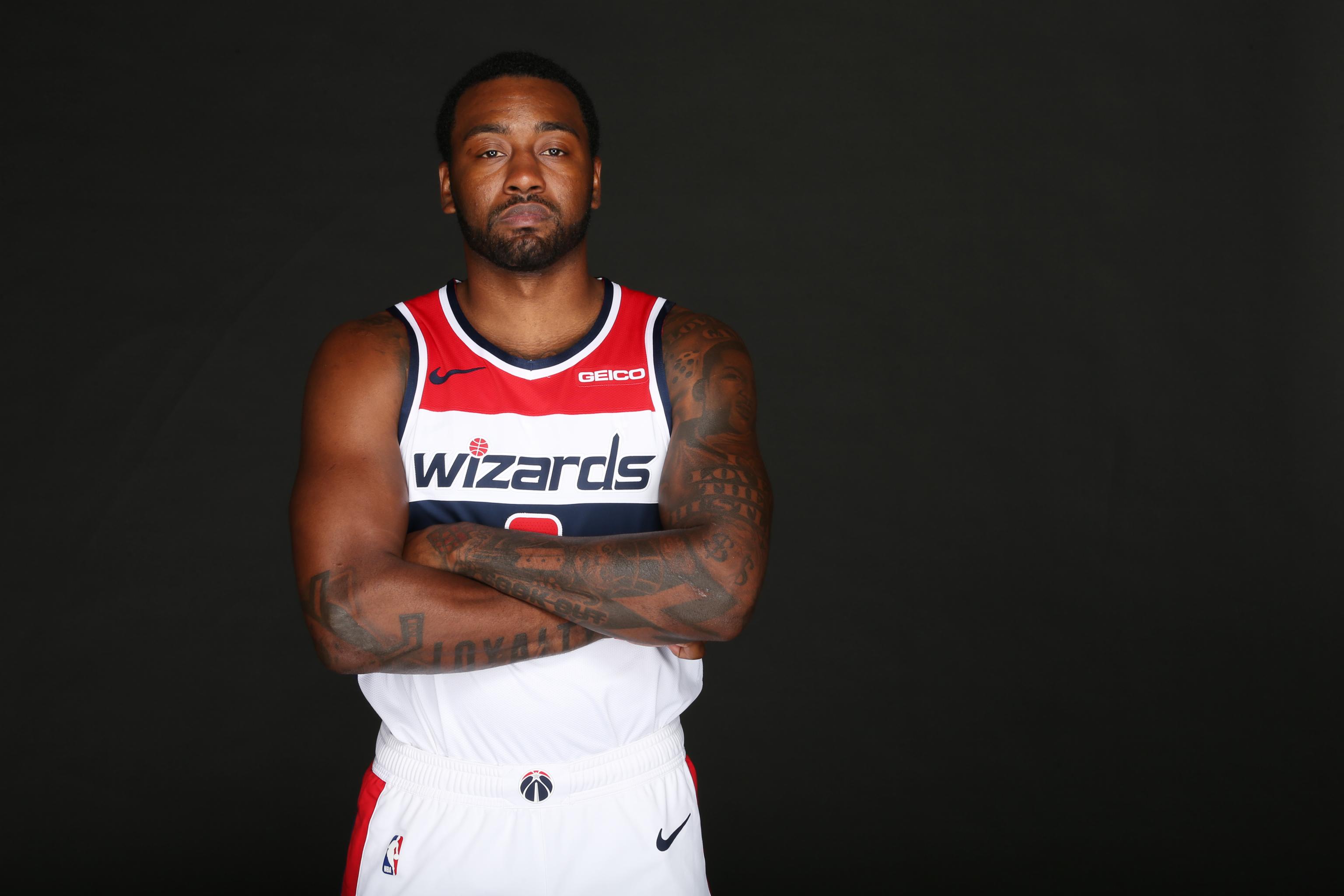 NBA preseason roundup: Barnes drops 23 on Wizards, leaves with foot injury