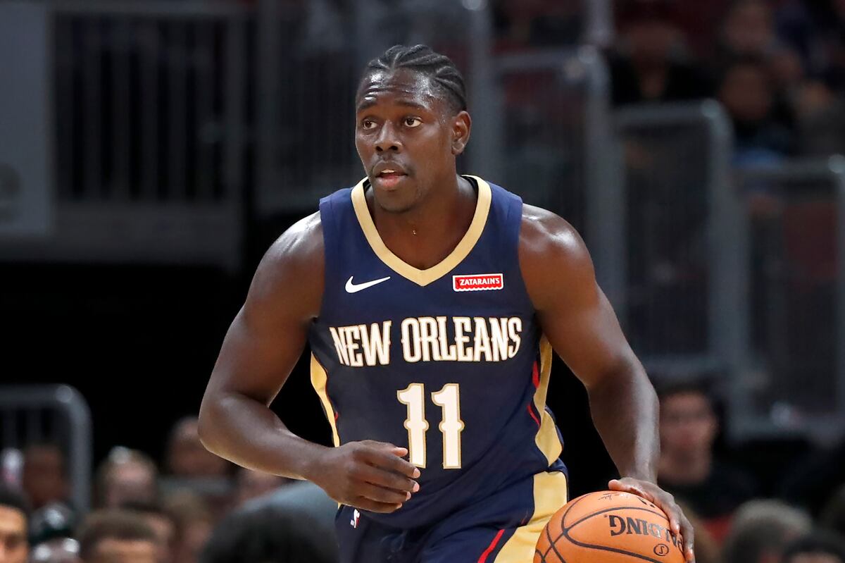 Pelicans' Jrue Holiday Out vs. James Harden, Rockets with Knee Injury