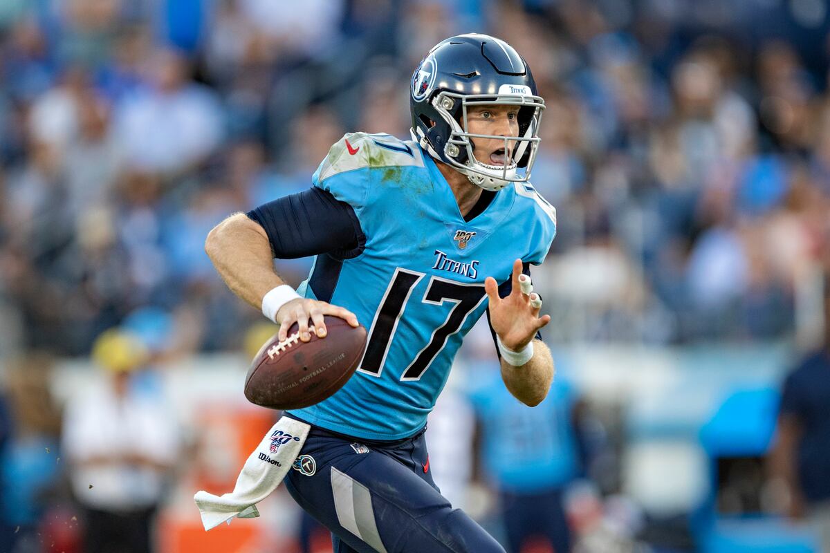 Ryan Tannehill, Matt Moore, Top Week 8 Waiver-Wire QBs After Matt Ryan Injury