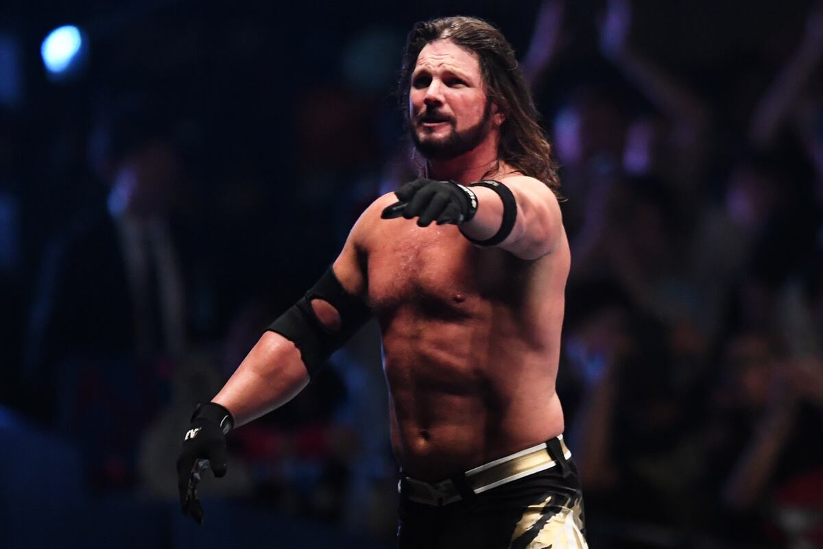 AJ Styles Beats Humberto Carrillo to Retain US Title at ...