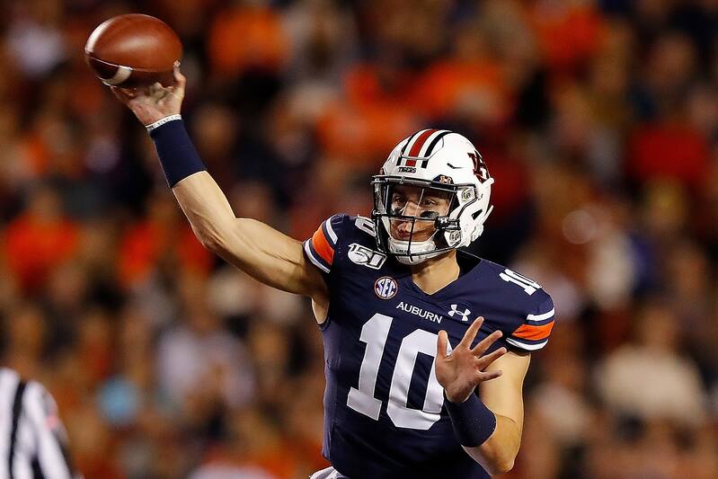 Bo Nix No 11 Auburn Hold On To Beat Ole Miss 20 14 Ahead Of