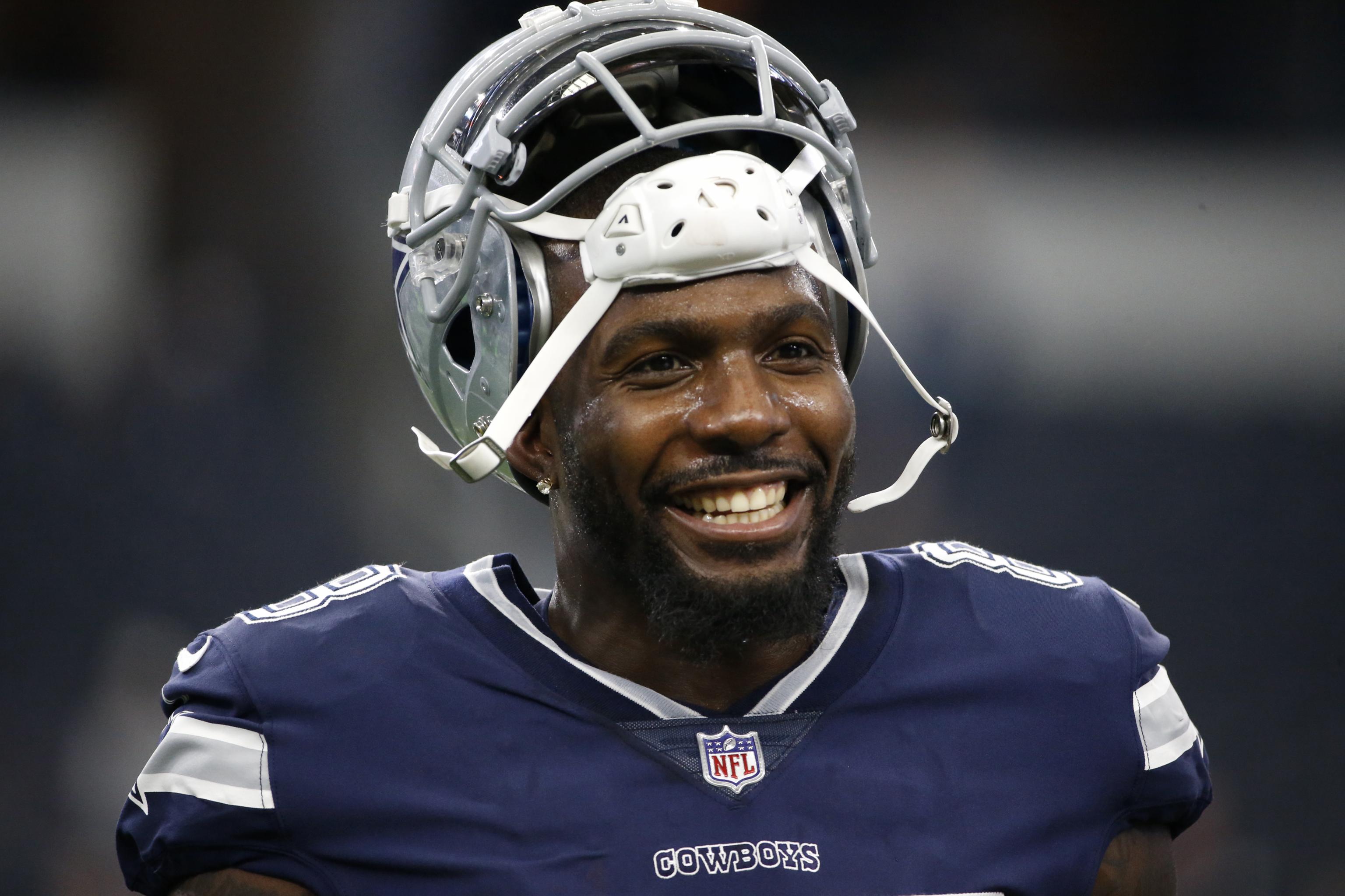 Dez Bryant Walks off Field: Cowboys' WR Must Learn to Control Emotions, News, Scores, Highlights, Stats, and Rumors