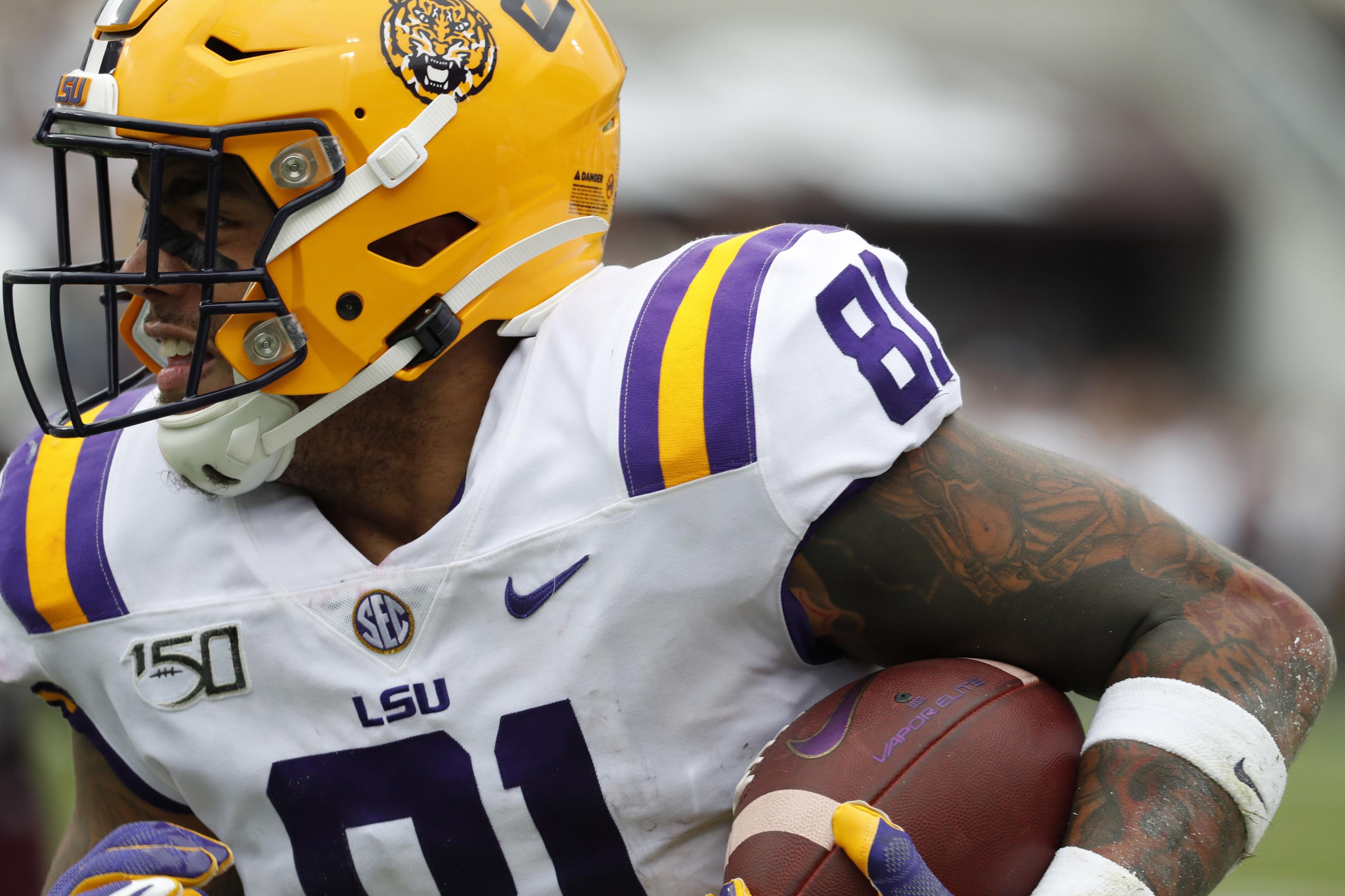Randy Moss 'Full Of Joy' As Son Thaddeus Hauls In 2 TDs For LSU In