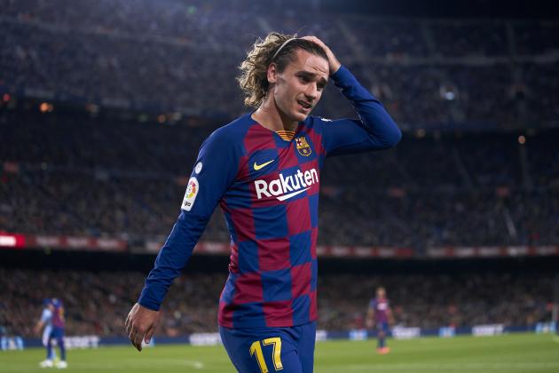 BARCELONA, SPAIN - NOVEMBER 09: Antoine Griezmann of FC Barcelona looks on during the Liga match between FC Barcelona  and RC Celta de Vigo at Camp Nou on November 09, 2019 in Barcelona, Spain. (Photo by Quality Sport Images/Getty Images)