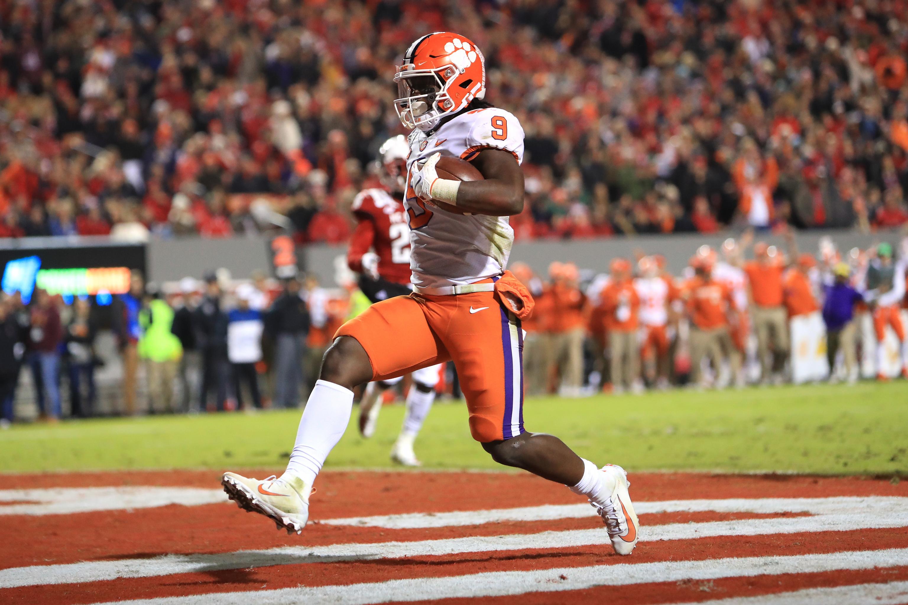 2021 NFL Draft Prospects: Travis Etienne, RB, Clemson