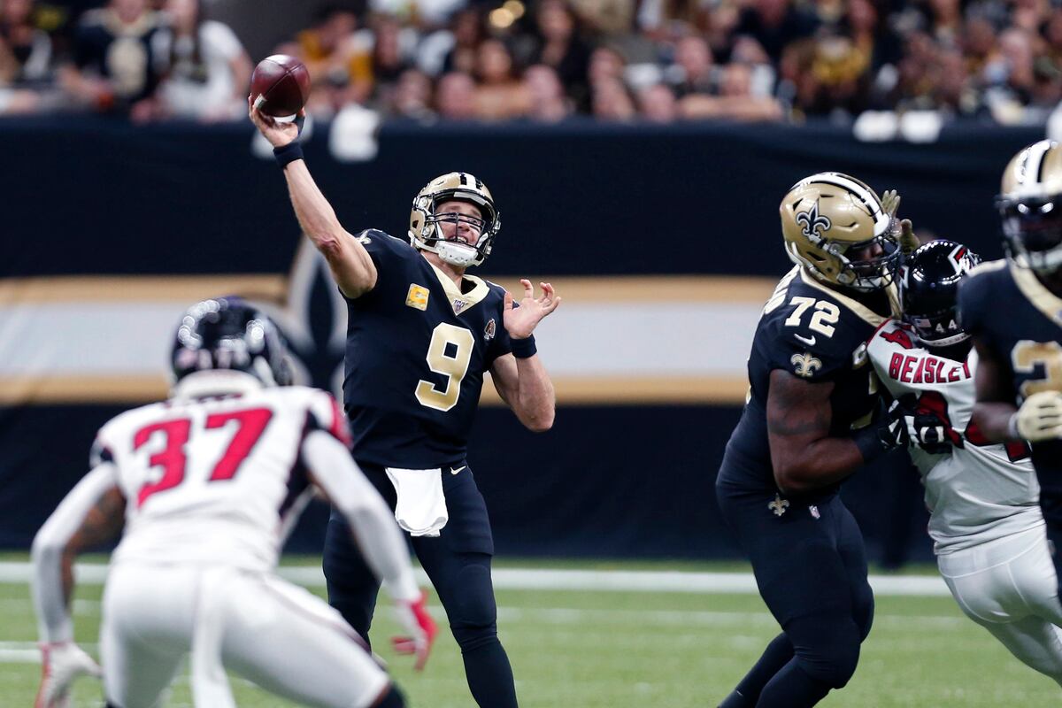 Nfl predictions week 11 full projections odds highlighting top