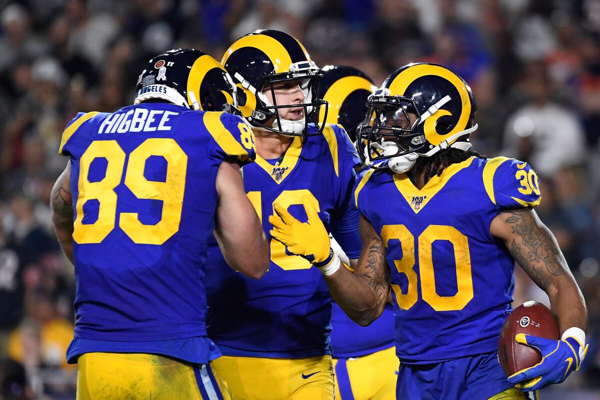 Todd Gurley, Rams Beat Bears as Jared Goff, Mitch Trubisky Both Struggle