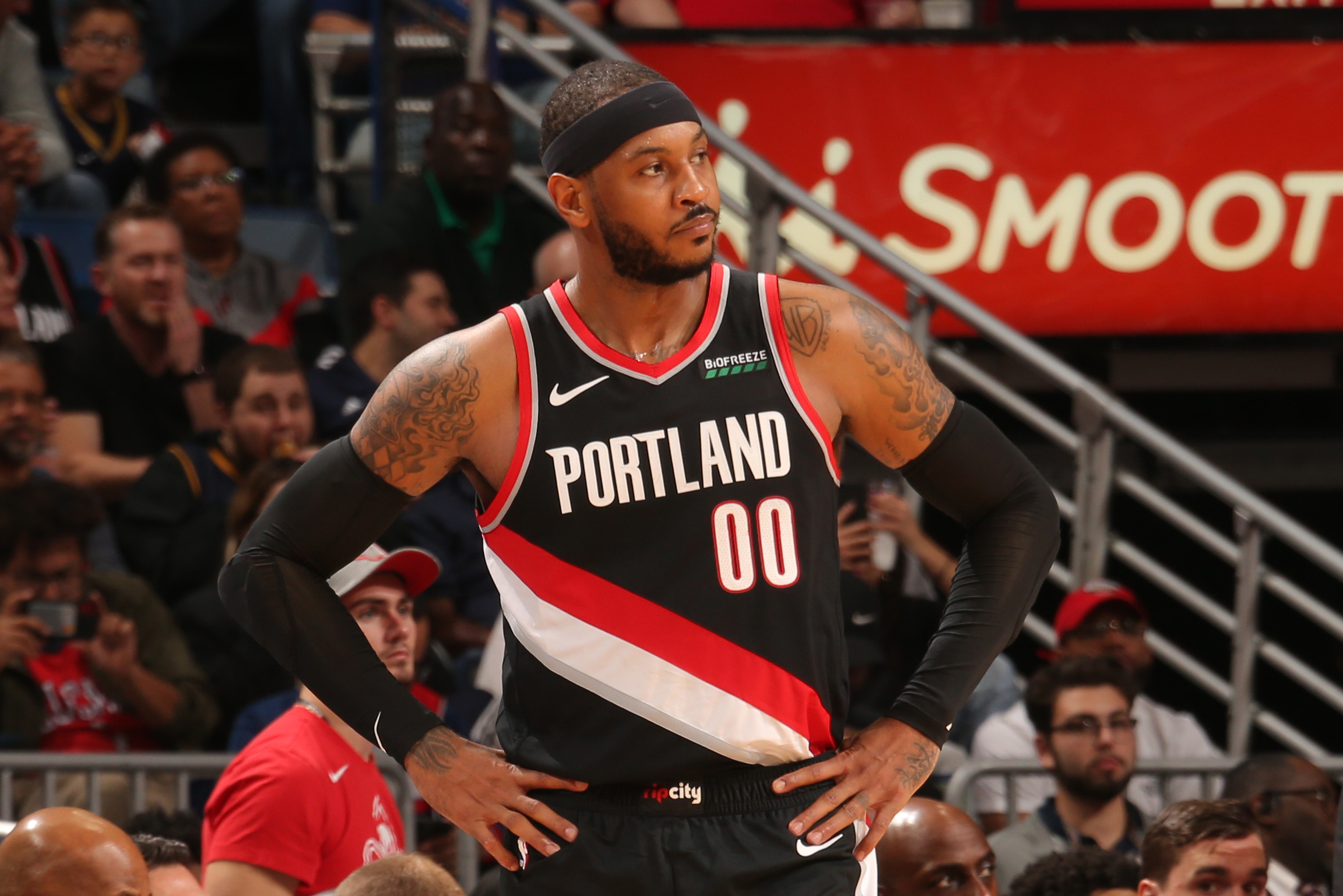 Carmelo Anthony hits game-winner with 3.3 seconds left as Blazers rally to  beat Raptors, NBA News