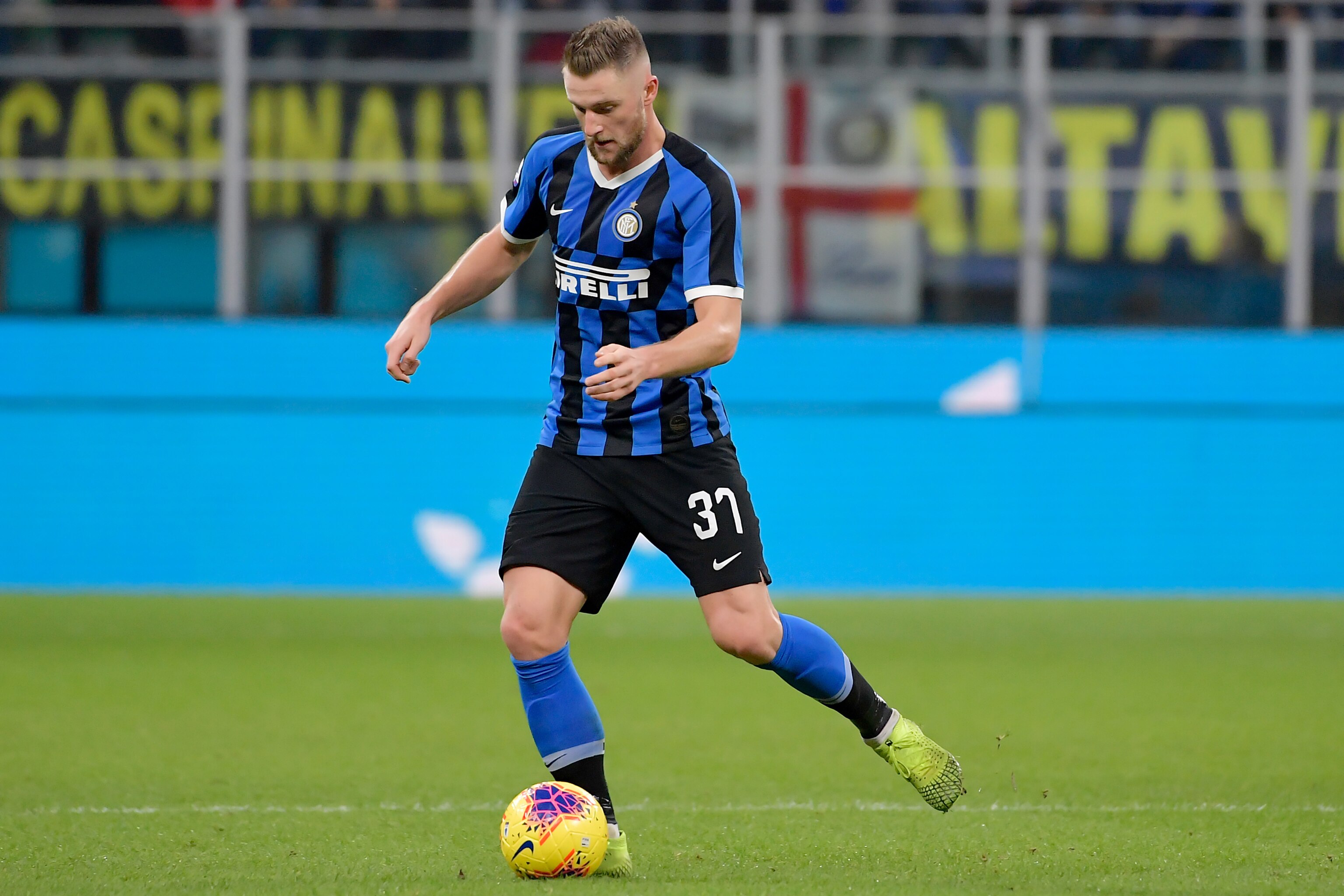 Real Madrid Close to Agreement for Inter Milan's Milan Skriniar ...