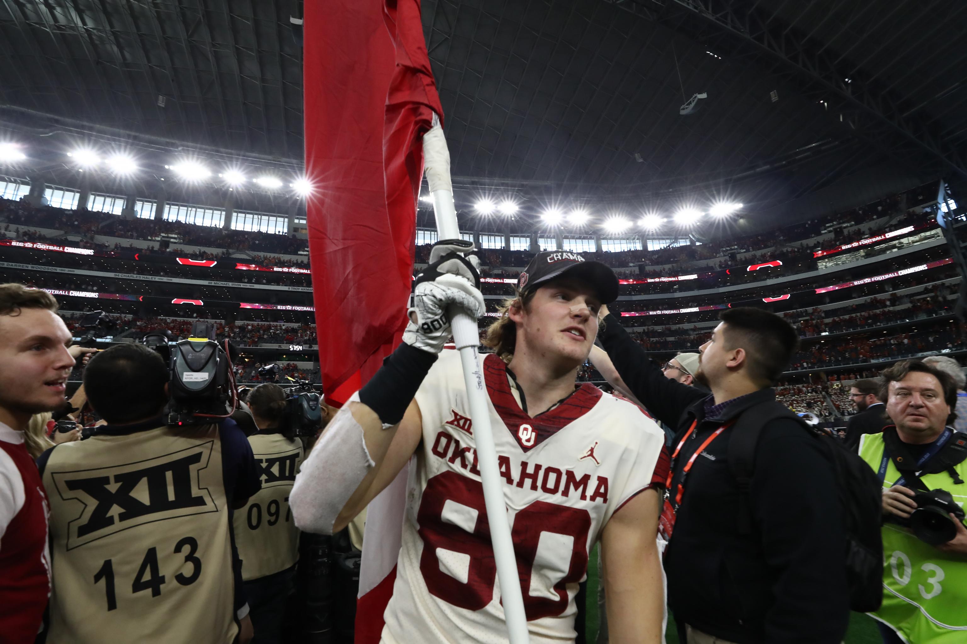 SMU football adds ex-Oklahoma TE Grant Calcaterra, who recently came out of  retirement