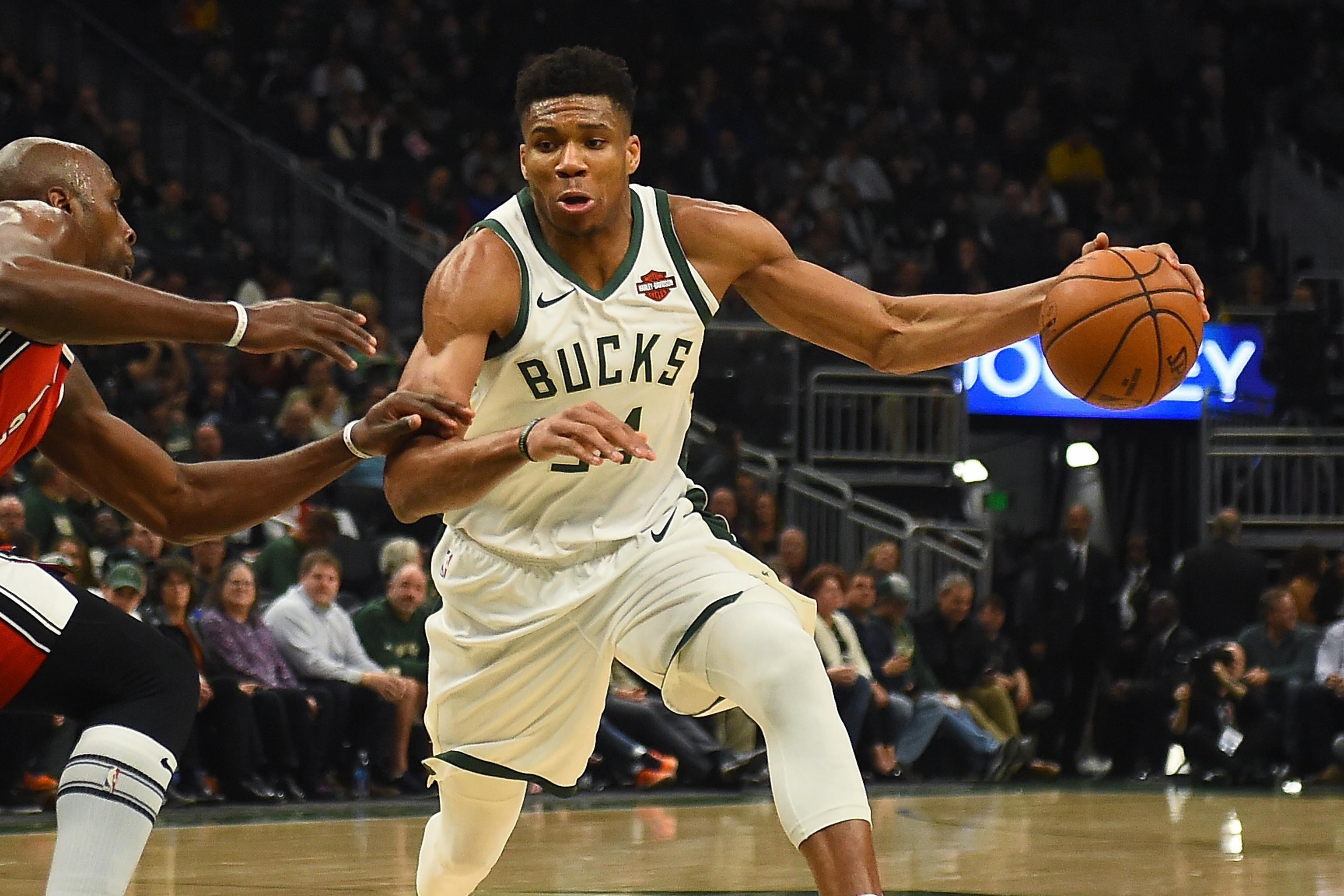 Giannis Antetokounmpo Milwaukee Bucks 2023 All-Star Edition Older