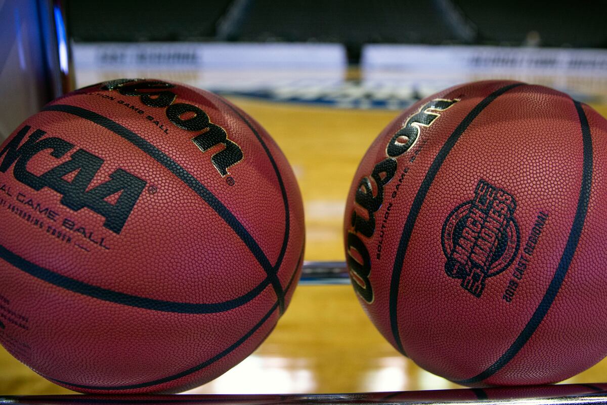 Ksu Women S Basketball Player Kamiyah Street Arrested On Murder