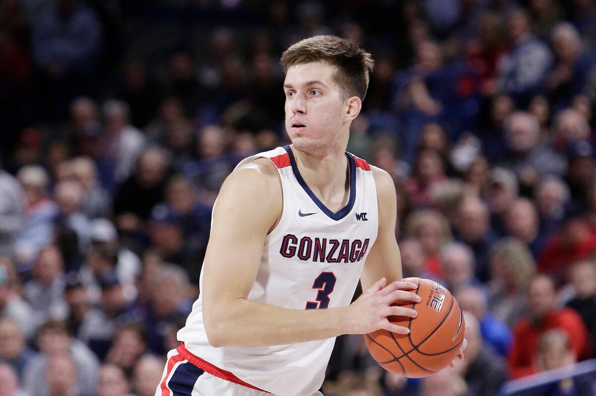 Filip Petrusev Drops 22 as Gonzaga Beats Oregon in OT in ...